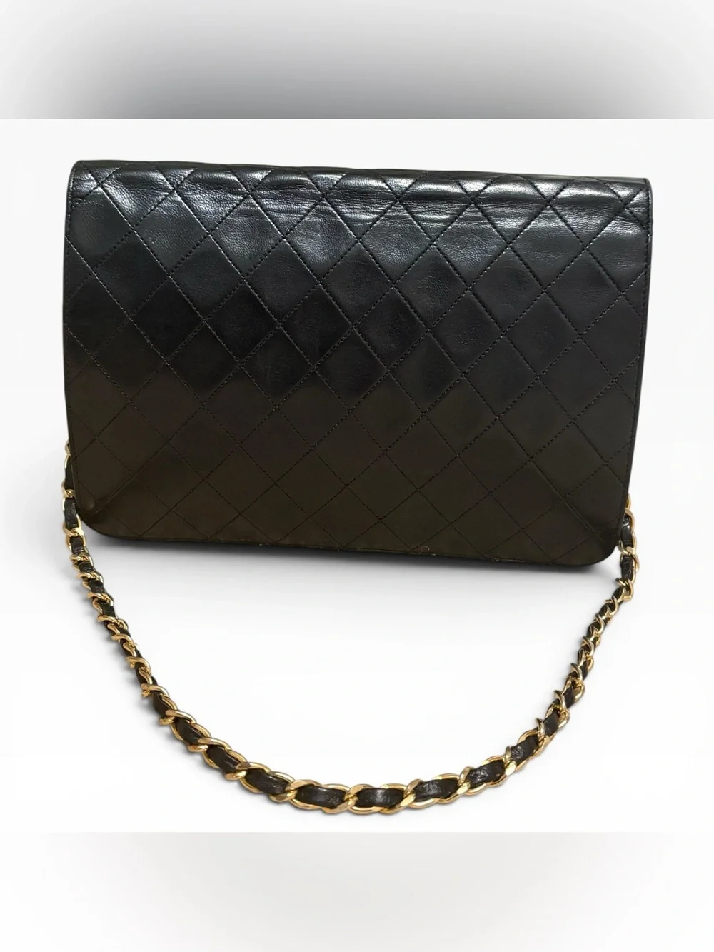 CHANEL Vintage 1980s Classic Flap Black Lambskin Shoulder Bag